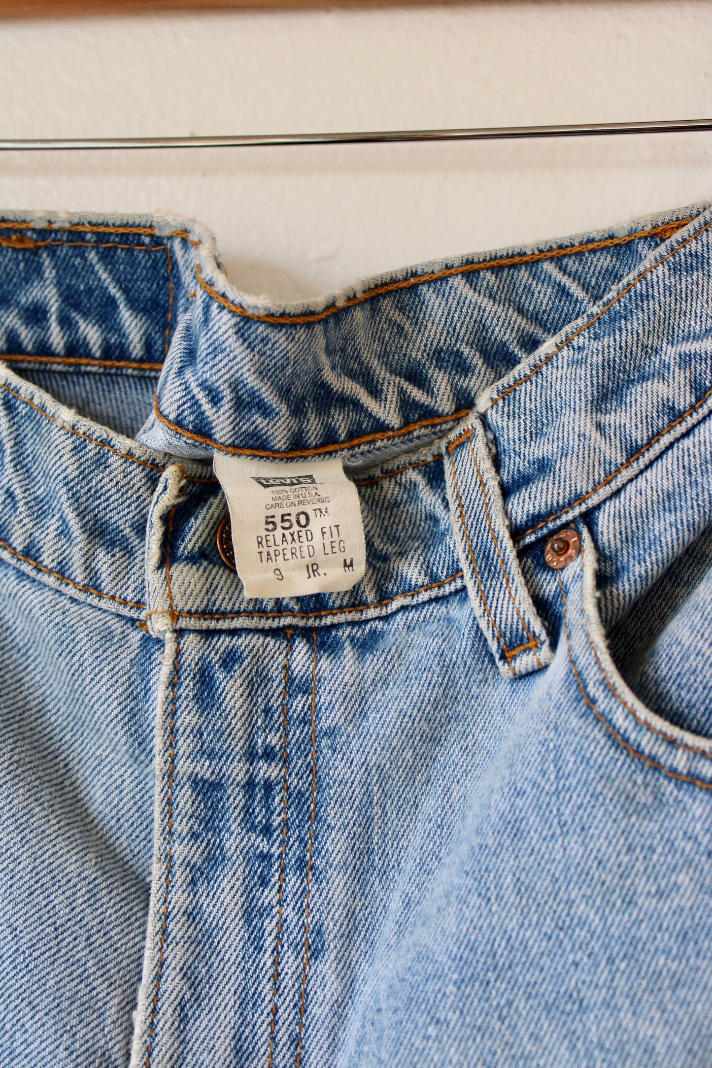 550 Levis