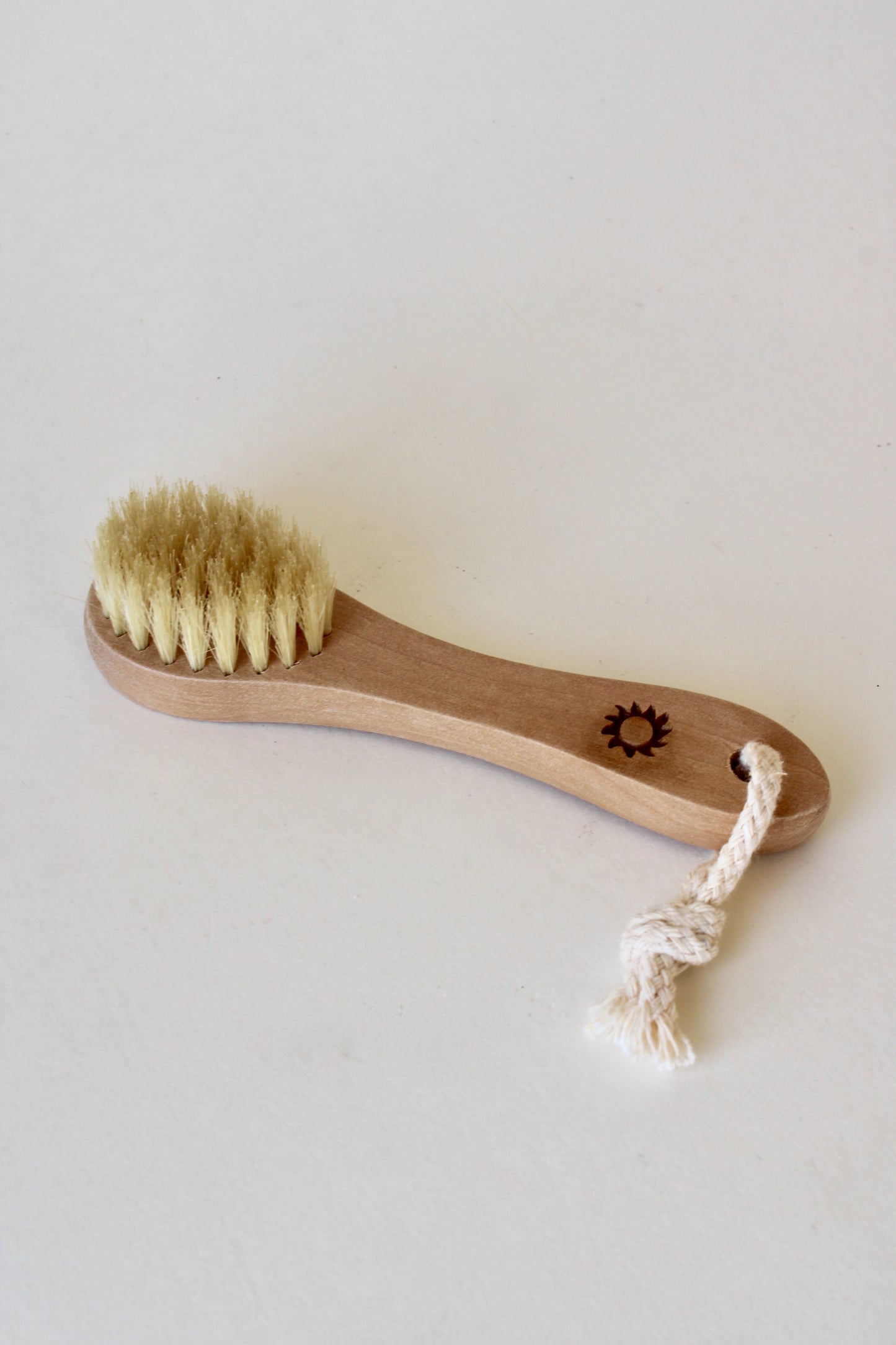 Ritual Facial Dry Brush